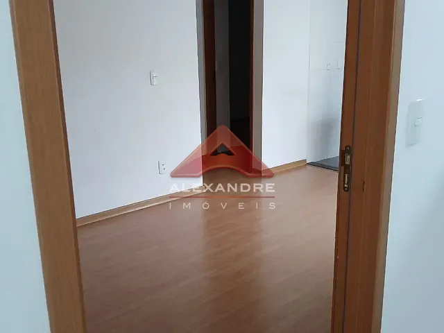 Apartamento 2 quartos e 1 banheiro, à venda, no bairro Jardim Nova Michigan em São José dos Campos