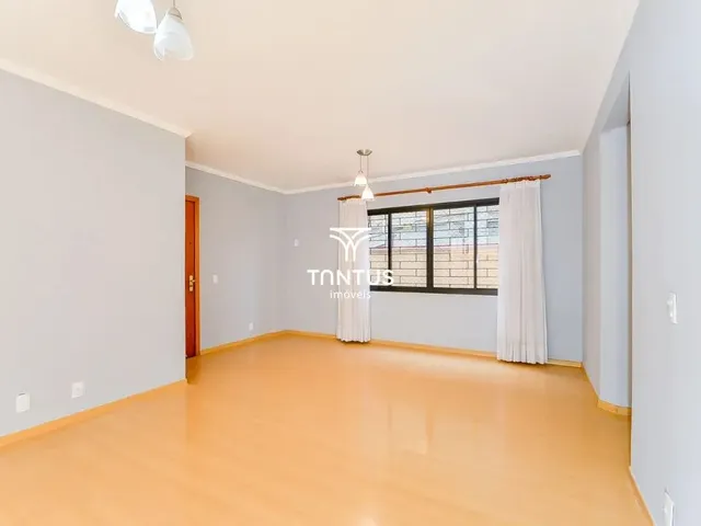 Apartamento 3 quartos e 2 banheiros, à venda, no bairro Água Verde em Curitiba