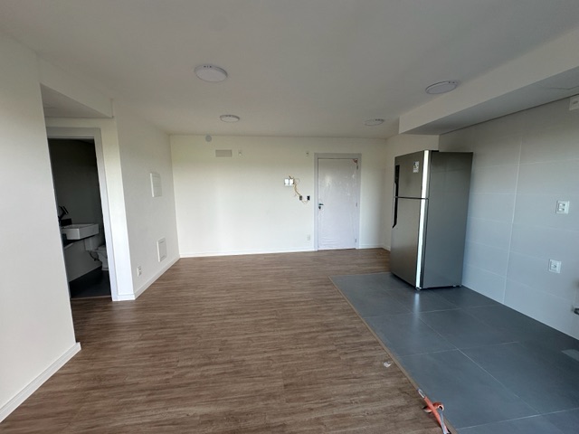 Apartamento 3 quartos e 2 banheiros, à venda, no bairro Areal em Pelotas