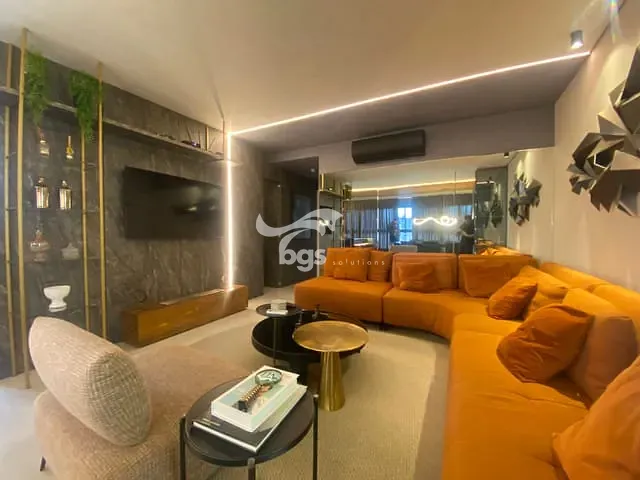 Apartamento com 183m² 3 quartos e 4 banheiros, à venda, no bairro Centro em Balneário Camboriú
