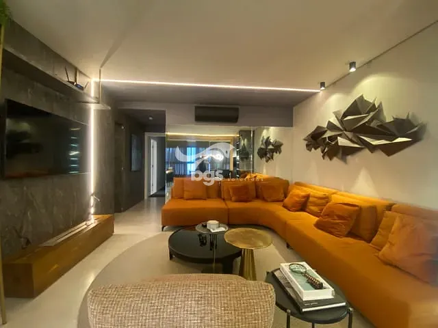 Apartamento com 183m² 3 quartos e 4 banheiros, à venda, no bairro Centro em Balneário Camboriú