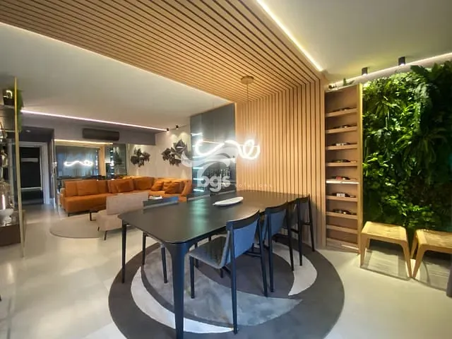 Apartamento com 183m² 3 quartos e 4 banheiros, à venda, no bairro Centro em Balneário Camboriú