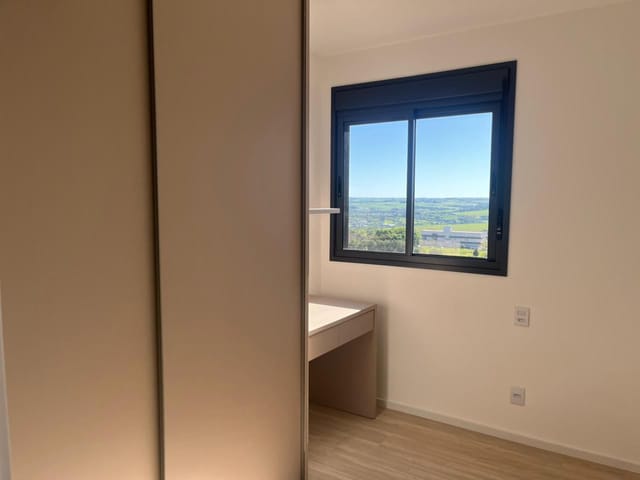 Apartamento 3 quartos e 2 banheiros, para alugar, no bairro Gleba Palhano em Londrina