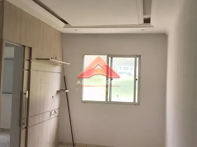 Apartamento com 45m² 2 quartos e 1 banheiro, para alugar, no bairro Jardim Ismênia em São José dos Campos