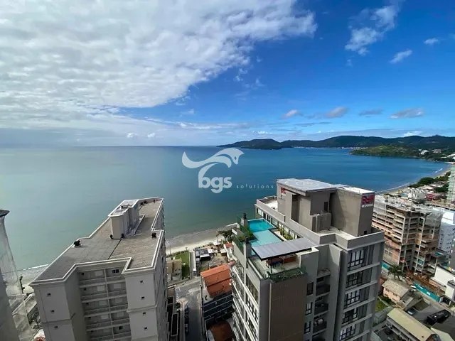 Apartamento 3 quartos e 4 banheiros, à venda, no bairro Perequê em Porto Belo