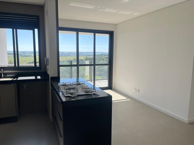 Apartamento 3 quartos e 2 banheiros, para alugar, no bairro Gleba Palhano em Londrina