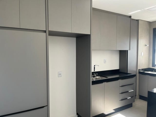 Apartamento 3 quartos e 2 banheiros, para alugar, no bairro Gleba Palhano em Londrina