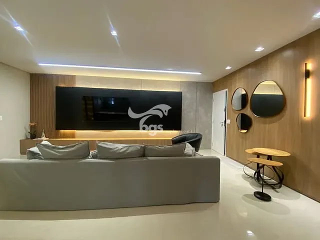 Apartamento com 155m² 3 quartos e 4 banheiros, à venda, no bairro Centro em Balneário Camboriú