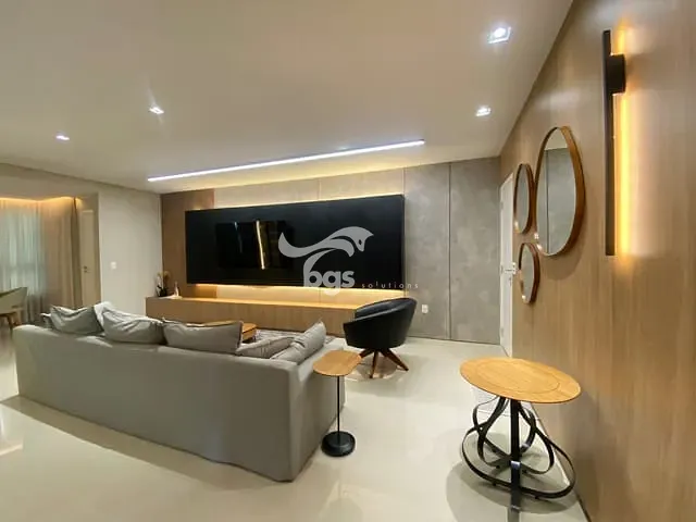 Apartamento com 155m² 3 quartos e 4 banheiros, à venda, no bairro Centro em Balneário Camboriú