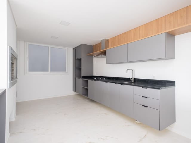 Apartamento com 122m² 2 quartos e 2 banheiros, à venda, no bairro Centro em Pelotas