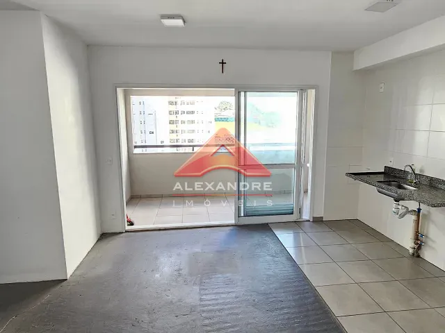Apartamento 3 quartos e 2 banheiros, à venda, no bairro Vila Industrial em São José dos Campos