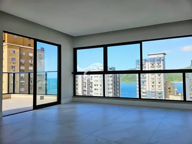 Apartamento 4 quartos e 5 banheiros, à venda, no bairro Centro em Balneário Camboriú