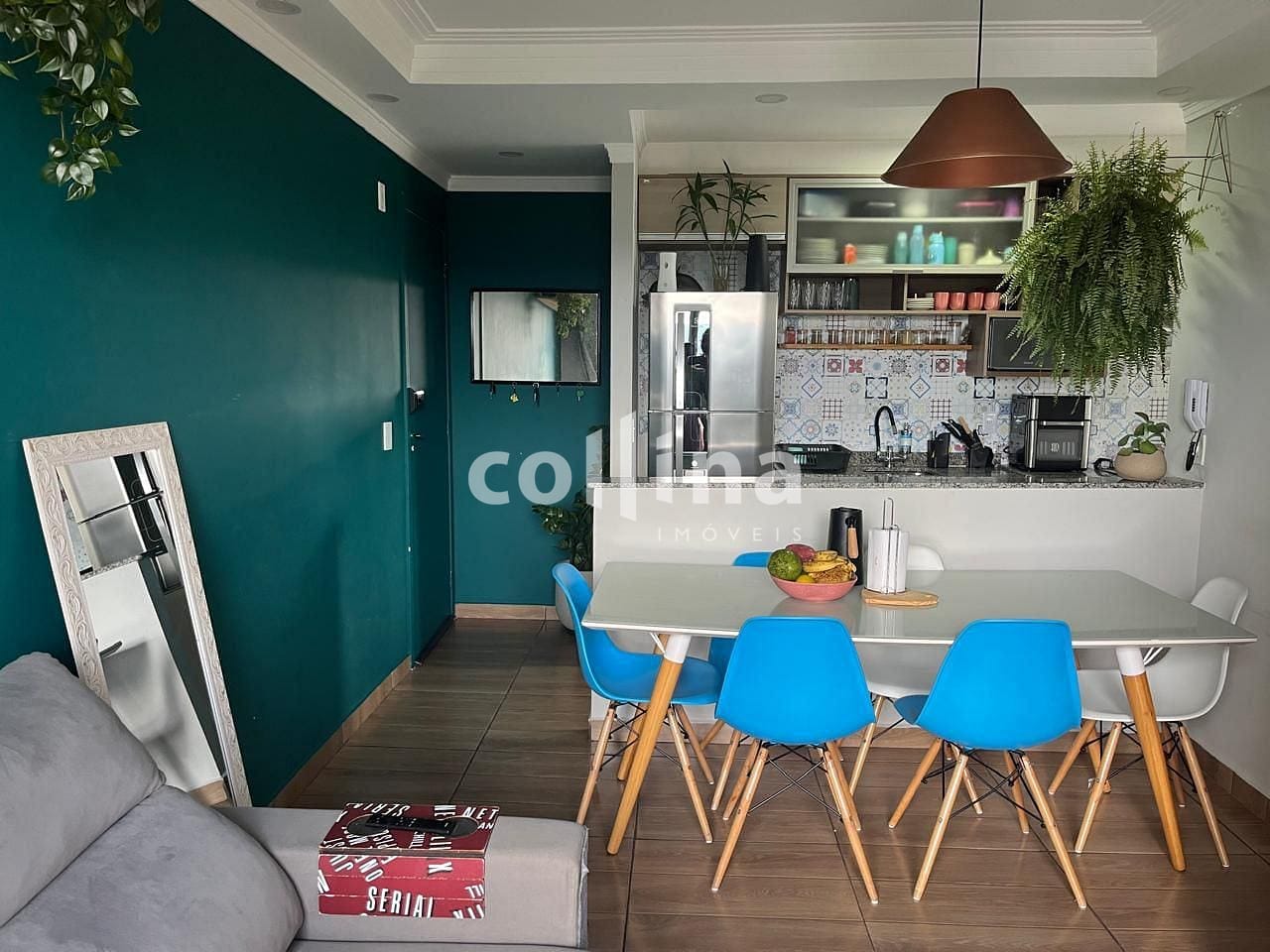 Apartamento à venda com 3 quartos, 55m² - Foto 2