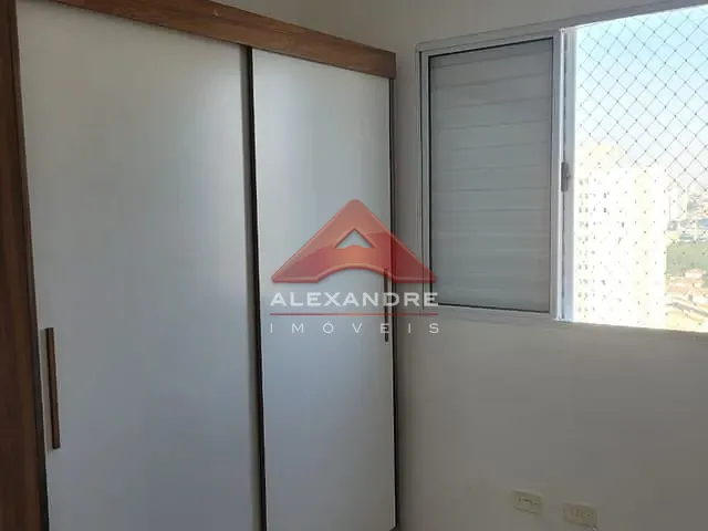 Apartamento 2 quartos e 1 banheiro, à venda, no bairro Vila Industrial em São José dos Campos