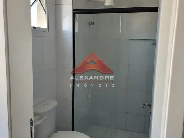Apartamento 2 quartos e 1 banheiro, à venda, no bairro Vila Industrial em São José dos Campos