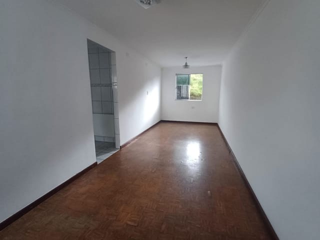 Foto do Apartamento - Apartamento à venda, Cohab II, Carapicuíba, SP - 2 Quartos, 1 Banheiro, 1 Vaga de garagem fechada, 52m² | Collina Imóveis