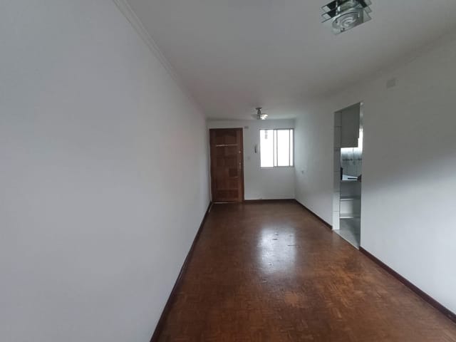 Foto do Apartamento - Apartamento à venda, Cohab II, Carapicuíba, SP - 2 Quartos, 1 Banheiro, 1 Vaga de garagem fechada, 52m² | Collina Imóveis