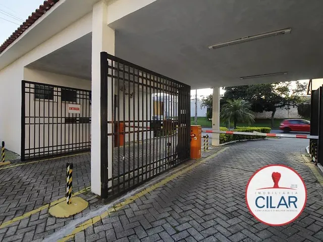 Apartamento 3 quartos e 2 banheiros, para alugar, no bairro Capão Raso em Curitiba