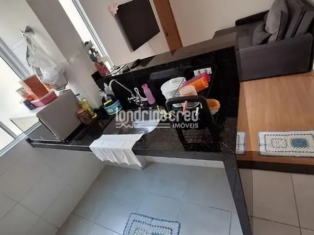 Apartamento 2 quartos e 1 banheiro, à venda, no bairro Residencial La Plata em Cambé