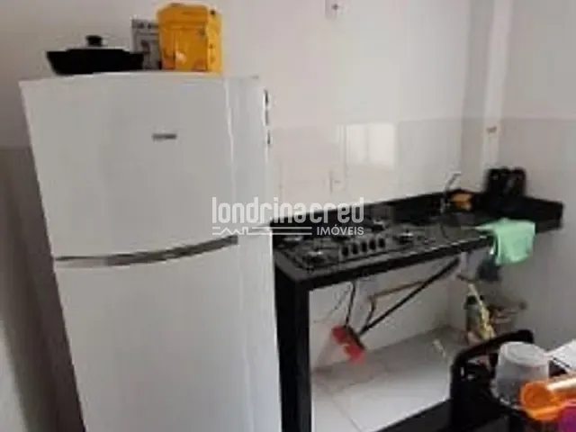 Apartamento 2 quartos e 1 banheiro, à venda, no bairro Residencial La Plata em Cambé