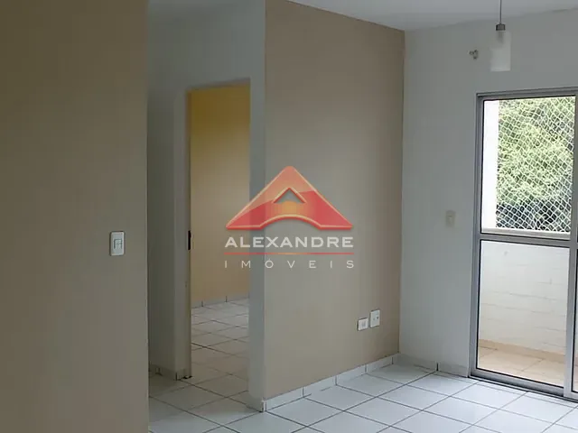 Apartamento 2 quartos e 1 banheiro, à venda, no bairro Jardim Santa Inês III em São José dos Campos