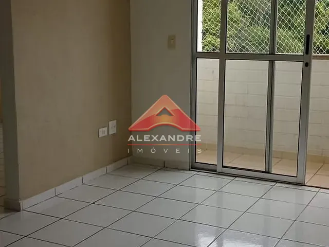 Apartamento 2 quartos e 1 banheiro, à venda, no bairro Jardim Santa Inês III em São José dos Campos