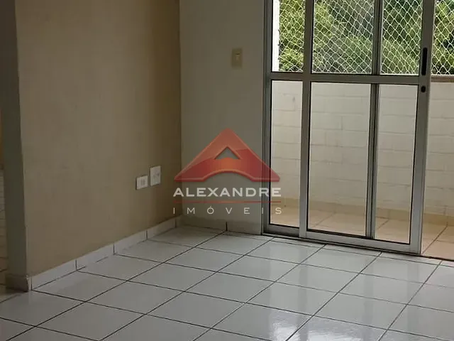 Apartamento 2 quartos e 1 banheiro, à venda, no bairro Jardim Santa Inês III em São José dos Campos