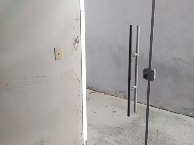 Apartamento 2 quartos e 1 banheiro, à venda, no bairro Jardim Princesa em Pindamonhangaba