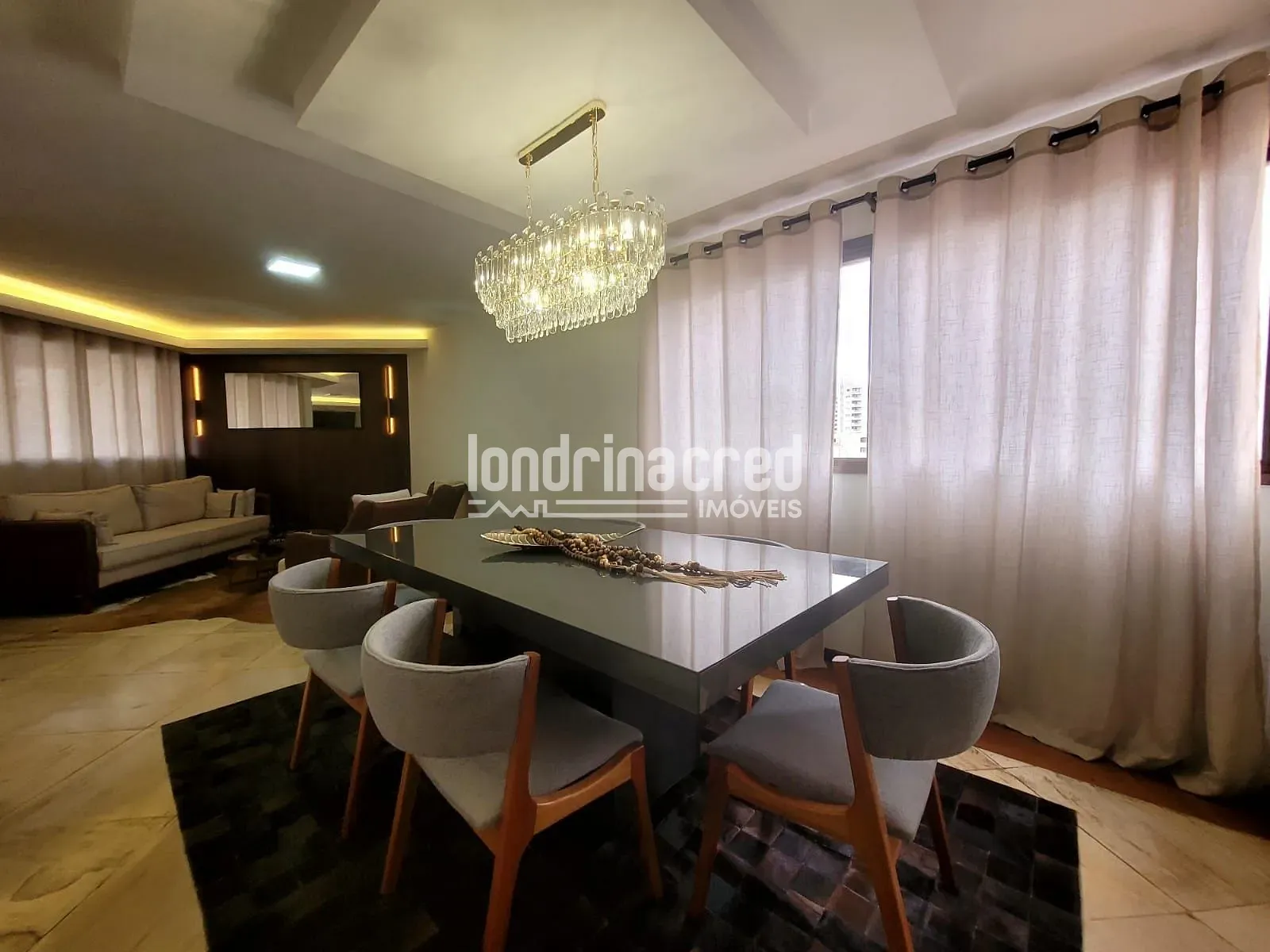 Apartamento, 4 quartos, 215 m² - Foto 11