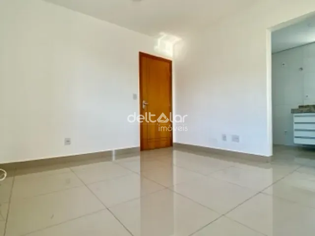 Apartamento com 49m² 2 quartos e 1 banheiro, para alugar, no bairro Letícia em Belo Horizonte