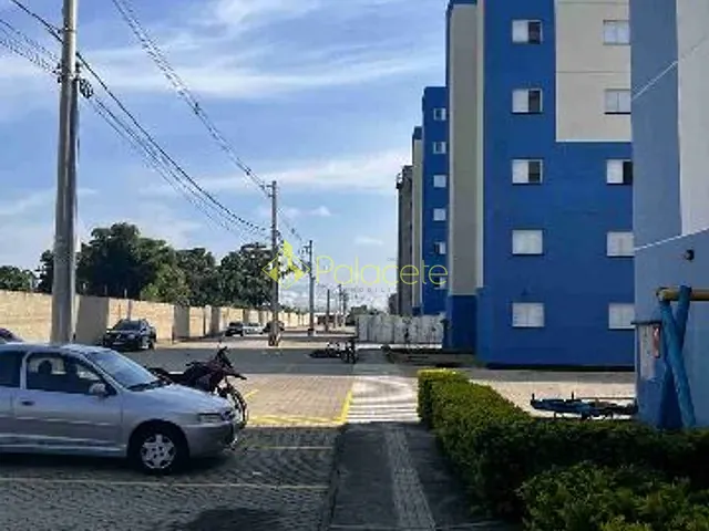 Apartamento 2 quartos e 1 banheiro, à venda, no bairro Feital em Pindamonhangaba