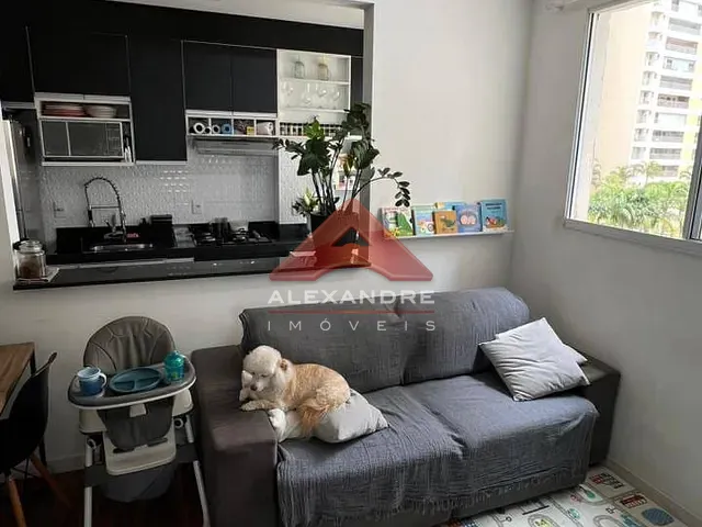 Apartamento 2 quartos e 1 banheiro, à venda, no bairro Jardim das Indústrias em São José dos Campos