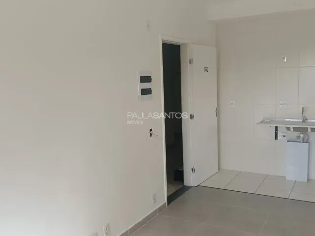 Apartamento 2 quartos e 1 banheiro, para alugar, no bairro Jardim Santa Rosália em Sorocaba