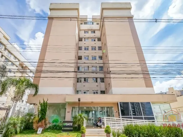 Apartamento 2 quartos e 2 banheiros, para alugar, no bairro Portão em Curitiba