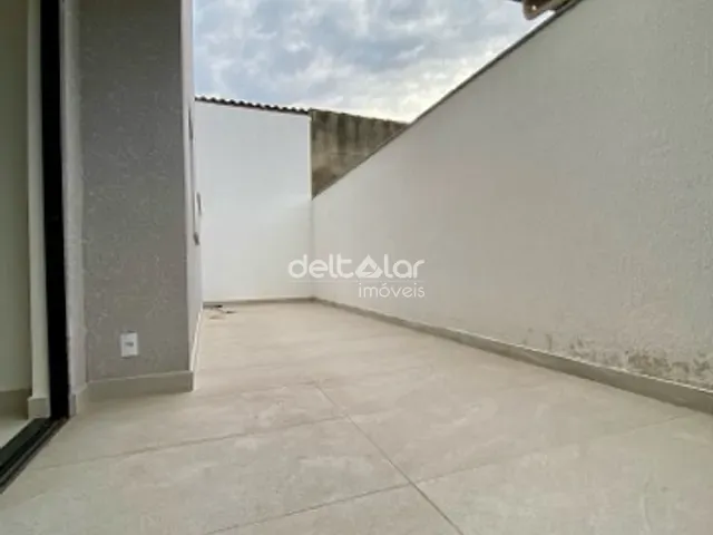 Apartamento com 77m² 2 quartos e 1 banheiro, para alugar, no bairro Piratininga (Venda Nova) em Belo Horizonte