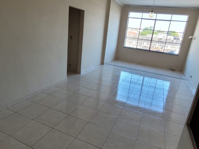 Apartamento 3 quartos e 2 banheiros, à venda, no bairro Centro em Pindamonhangaba