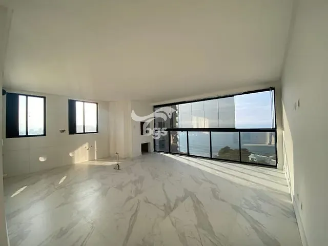 Apartamento com 122m² 3 quartos e 4 banheiros, à venda, no bairro Balneário Perequê em Porto Belo