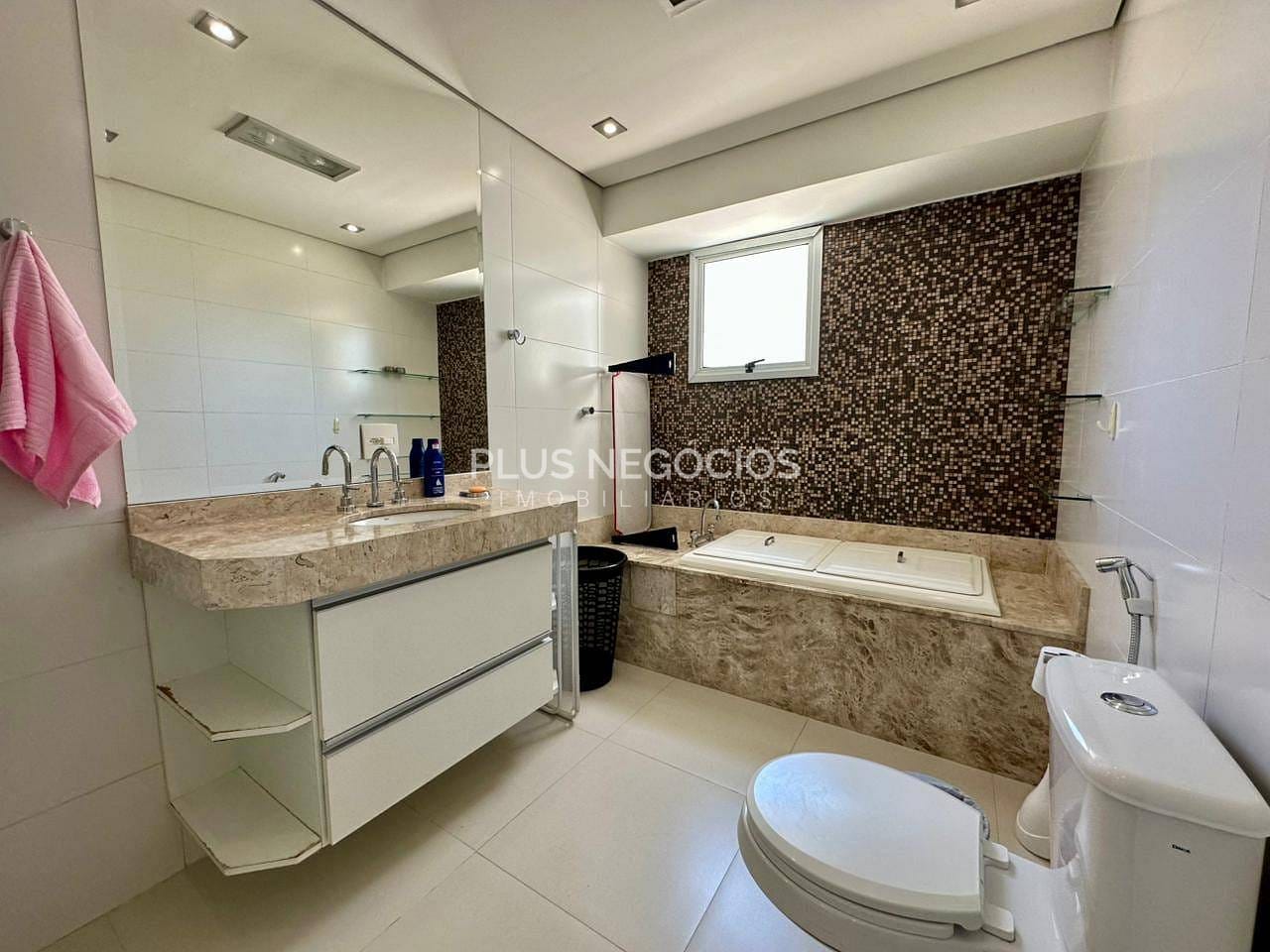 Apartamento, 4 quartos, 196 m² - Foto 28