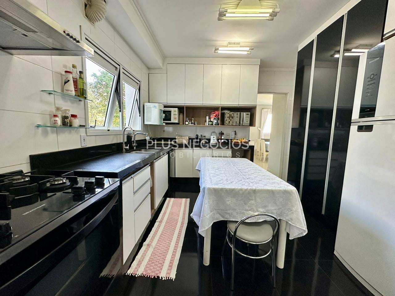 Apartamento, 4 quartos, 196 m² - Foto 32