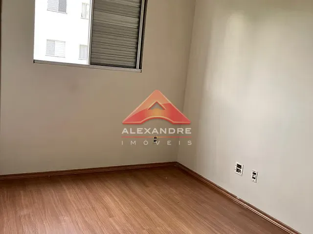 Apartamento 2 quartos e 1 banheiro, à venda, no bairro Vila Rangel em São José dos Campos