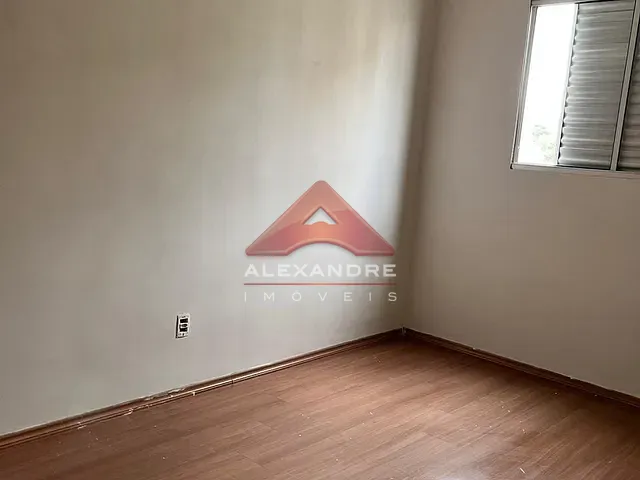 Apartamento 2 quartos e 1 banheiro, à venda, no bairro Vila Rangel em São José dos Campos