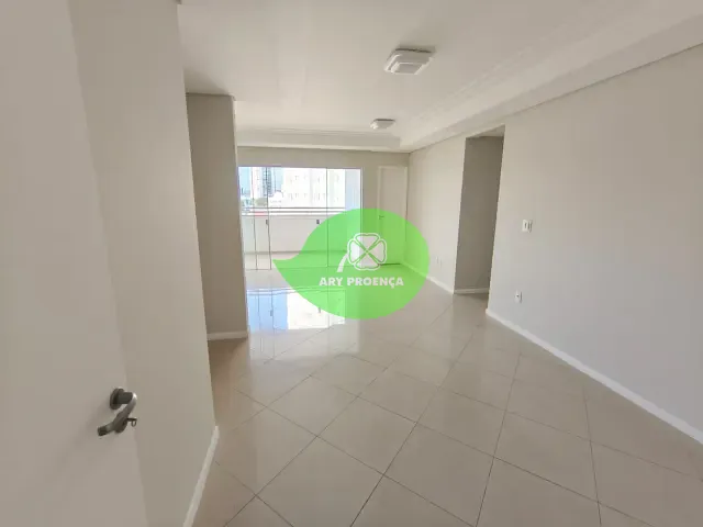 Apartamento 3 quartos e 4 banheiros, para alugar, no bairro Jardim Paulistano em Sorocaba