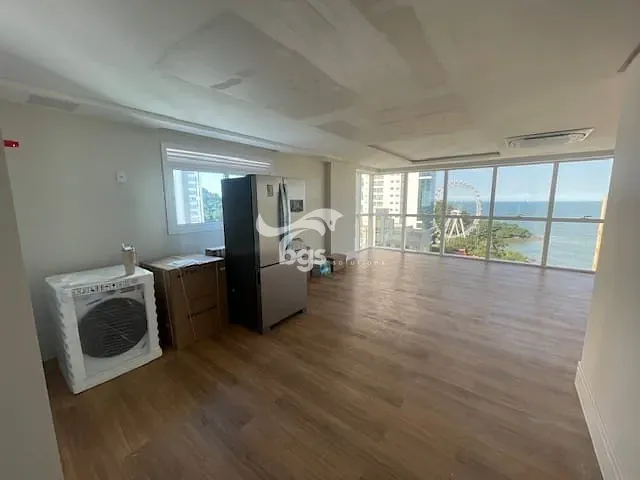Apartamento com 175m² 4 quartos e 5 banheiros, à venda, no bairro Pioneiros em Balneário Camboriú