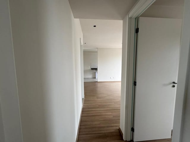 Apartamento 2 quartos e 2 banheiros, à venda, no bairro Aurora em Londrina