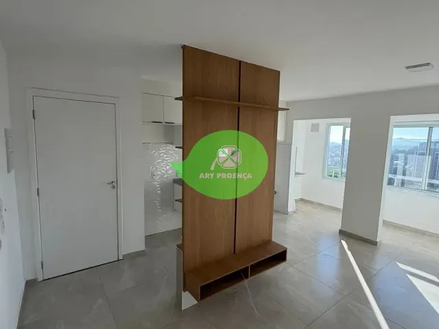 Apartamento 2 quartos e 1 banheiro, para alugar, no bairro Jardim São Carlos em Sorocaba