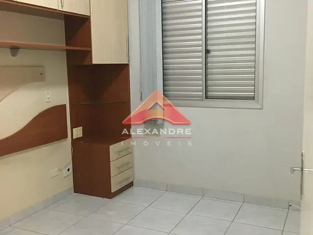 Apartamento 3 quartos e 1 banheiro, à venda, no bairro Cidade Morumbi em São José dos Campos