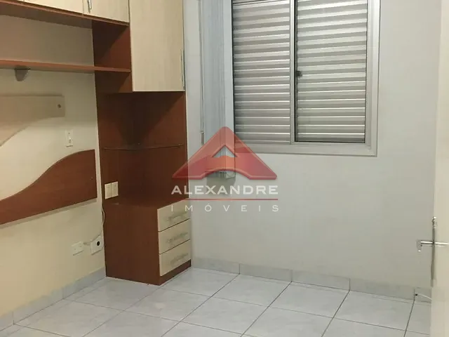 Apartamento 3 quartos e 1 banheiro, à venda, no bairro Cidade Morumbi em São José dos Campos