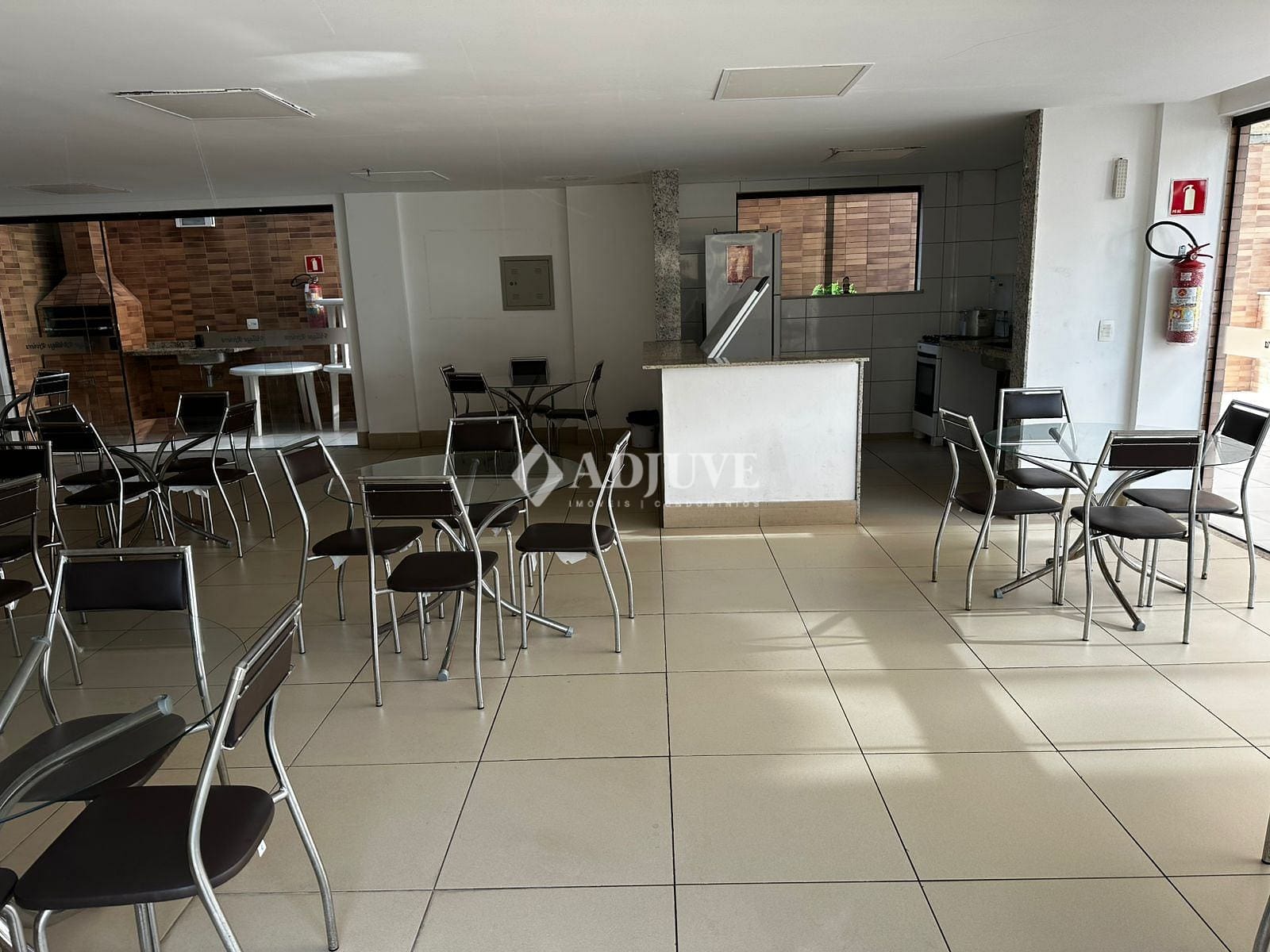 Apartamento à venda com 2 quartos, 88m² - Foto 12