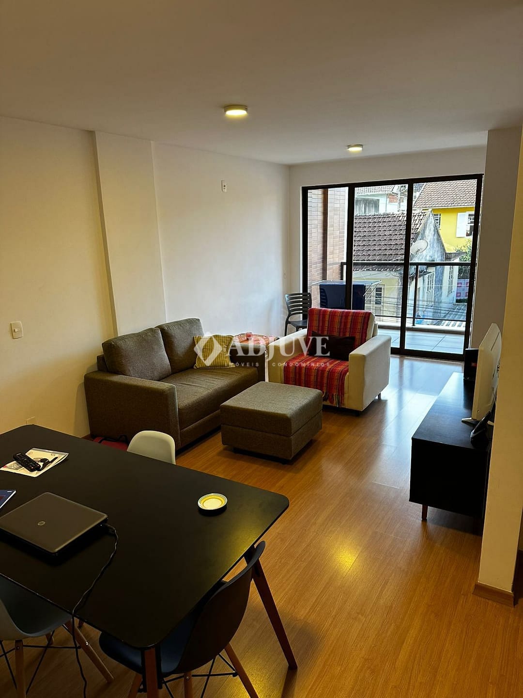 Apartamento à venda com 2 quartos, 88m² - Foto 1