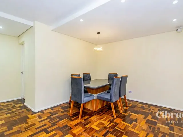Apartamento 3 quartos e 1 banheiro, para alugar, no bairro Cristo Rei em Curitiba